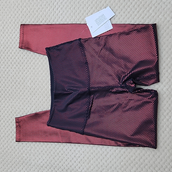 Nwt Beyond Yoga Spot On Highwaisted Leggings - Picture 3 of 9